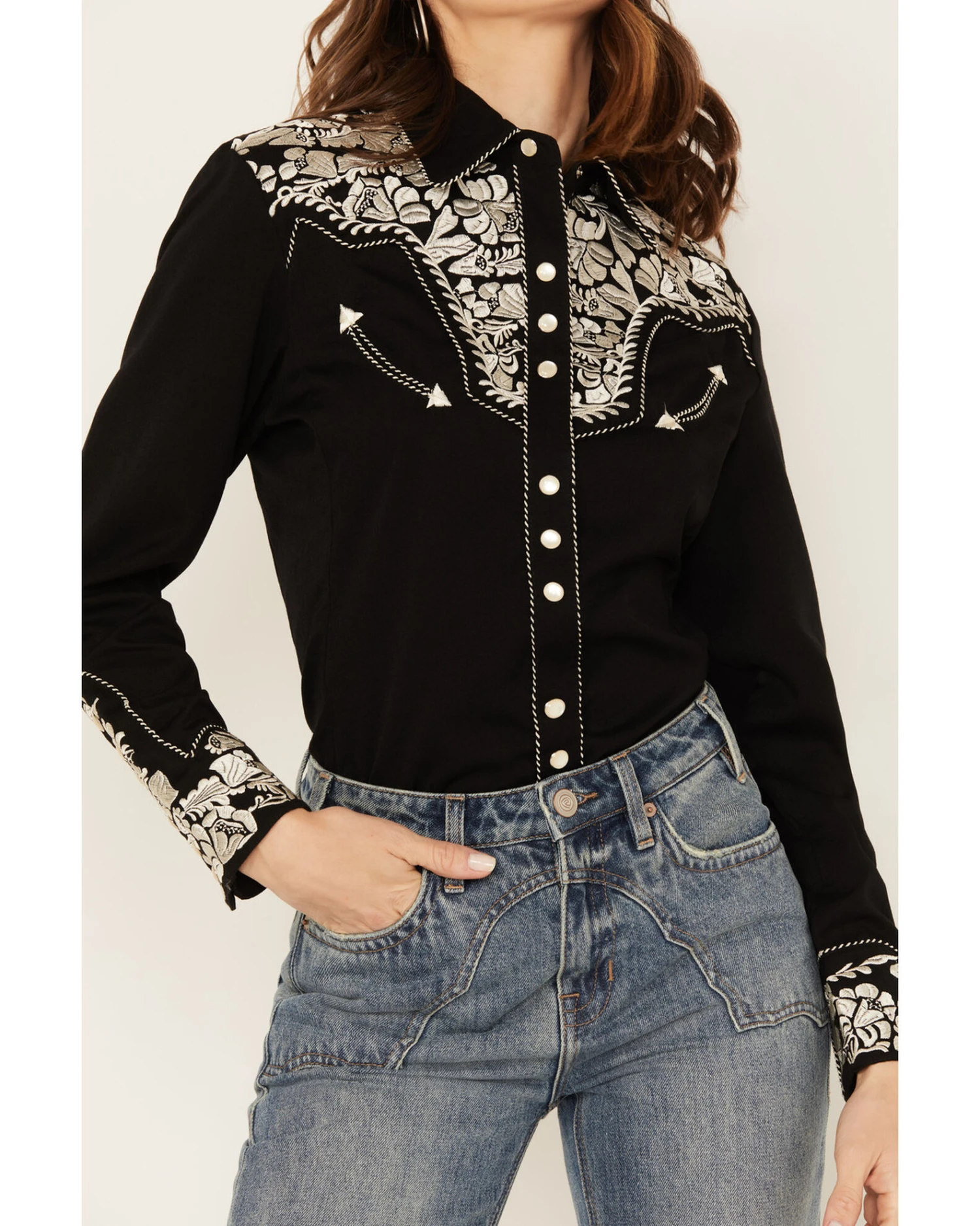 Scully Women's Silver Western Embroidered Shirt 5 Scully Women's Silver Western Embroidered Shirt - Image 3