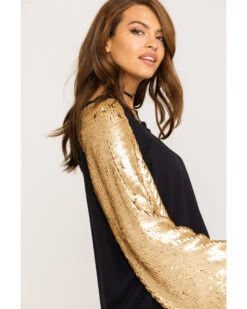 Ariat Women's Cha-Ching Top -Country Outfitter Shop 2000285961 001 P3