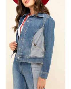 Lee Women's Contrast Denim Seamed Jacket 13 Lee Women's Contrast Denim Seamed Jacket -Country Outfitter Shop 2000323231 400 P4
