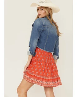 Shyanne Women's Light Denim Cropped Fray Jacket -Country Outfitter Shop 2000358722 412 P3