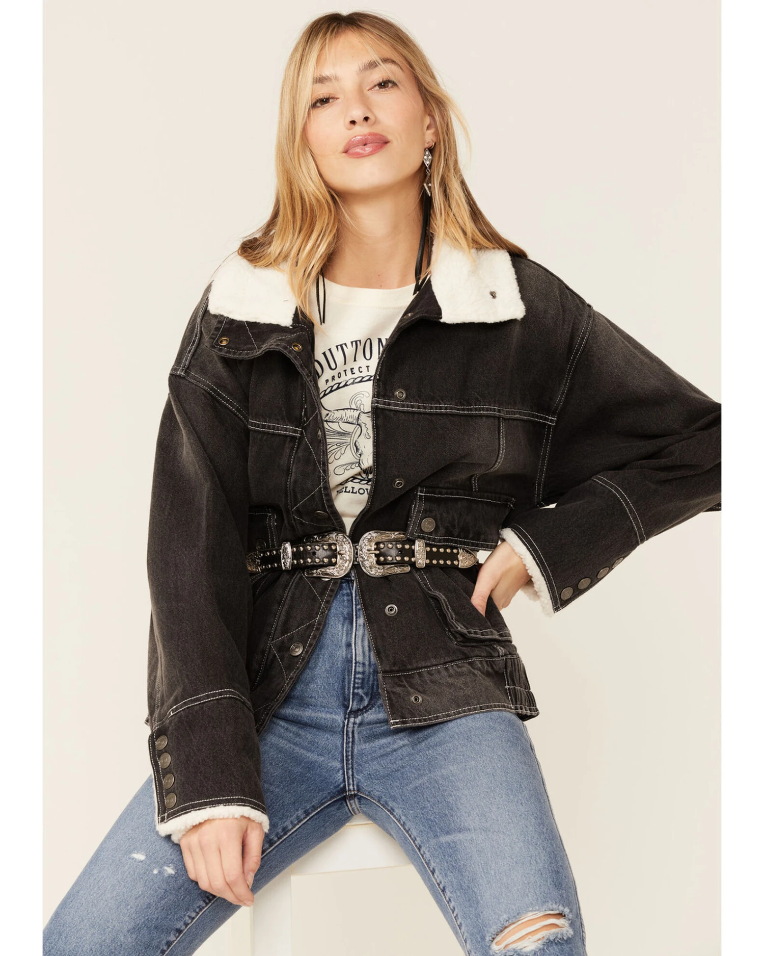 Free People Women's Ariel Cozy Denim Bomber Jacket 4 Free People Women's Ariel Cozy Denim Bomber Jacket - Image 2