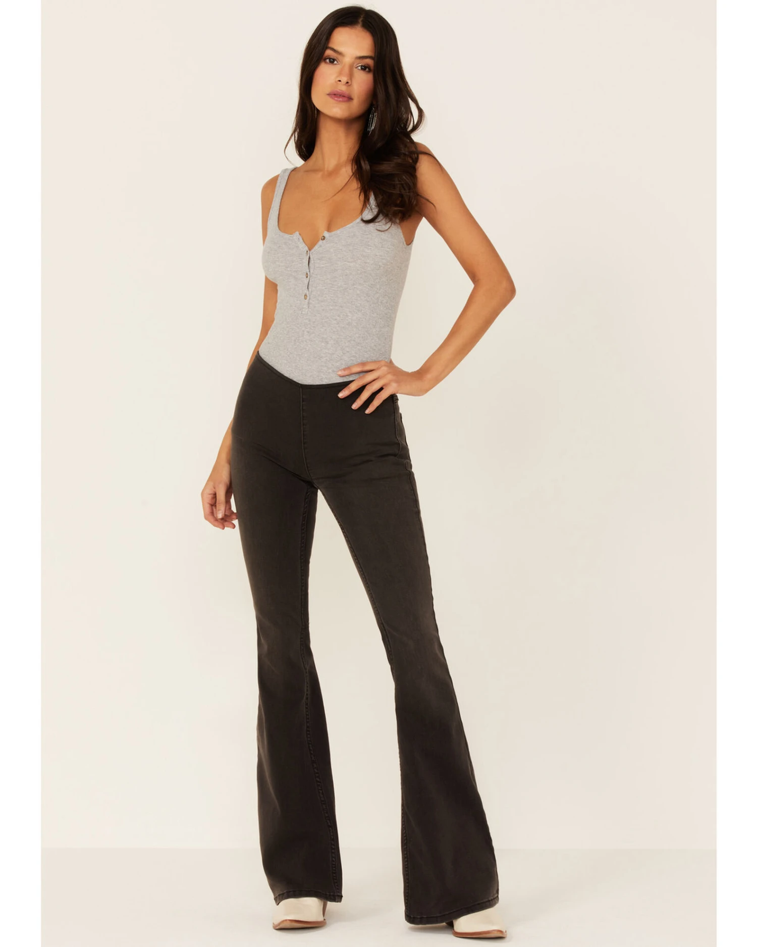 Free People Women's Penny Lane Pull On Flare Jeans 3 Free People Women's Penny Lane Pull On Flare Jeans