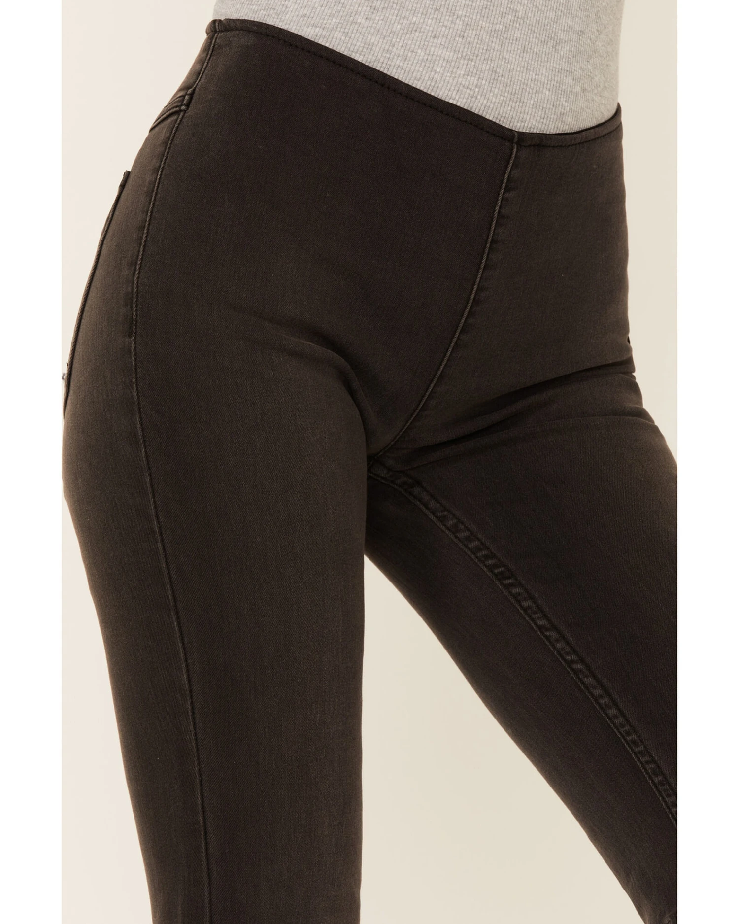 Free People Women's Penny Lane Pull On Flare Jeans 4 Free People Women's Penny Lane Pull On Flare Jeans - Image 2