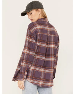 Cleo + Wolf Women's Plaid Print Oversized Long Sleeve Flannel Button Down Shirt -Country Outfitter Shop 2000374827 560 P4
