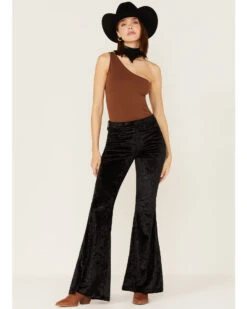 Wrangler Retro Women's Velvet High Rise Trumpet Flare Pants 9 Wrangler Retro Women's Velvet High Rise Trumpet Flare Pants -Country Outfitter Shop 2000375061 400 P1