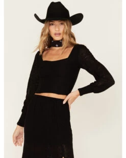 Idyllwind Women's Dallas Smocked Lace Crop Top -Country Outfitter Shop 2000380684 001 P1