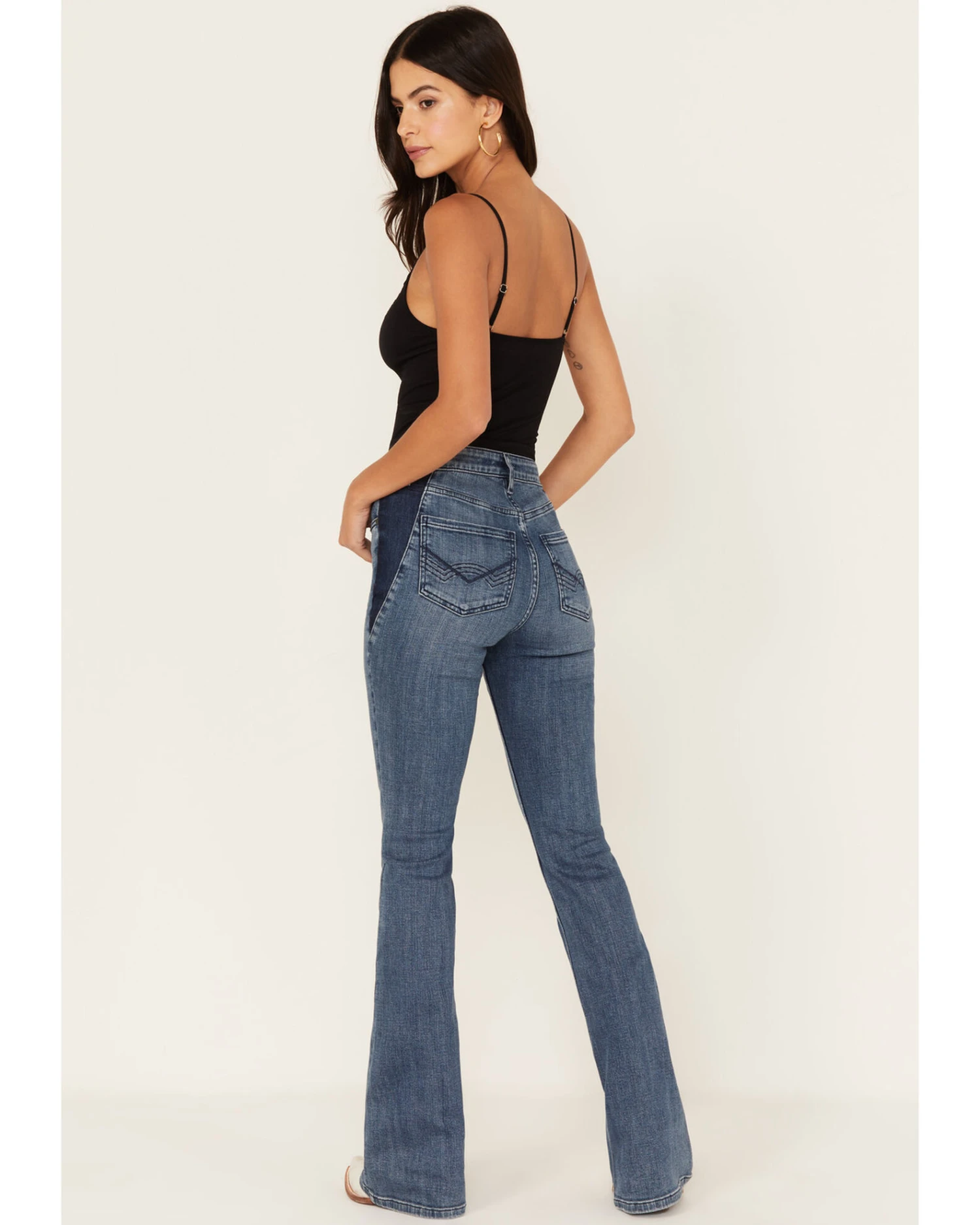 Idyllwind Women's Barella Dark Wash Contrast Panels High Risin' Stretch Bootcut Jeans 4 Idyllwind Women's Barella Dark Wash Contrast Panels High Risin' Stretch Bootcut Jeans - Image 2