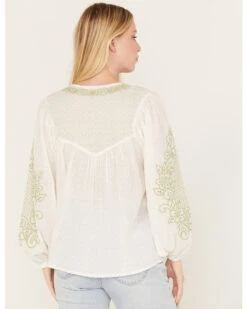 Cleo + Wolf Women's Embroidered Long Sleeve Blouse