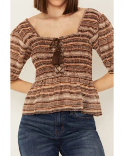 Shyanne Women's Smocked Lace-Up Print Top -Country Outfitter Shop 2000387036 210 P3